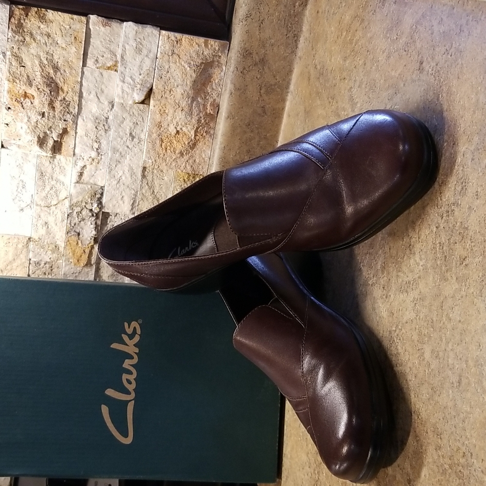 Brown Blackberry Clarks